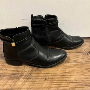 Black Leather women’s Boots